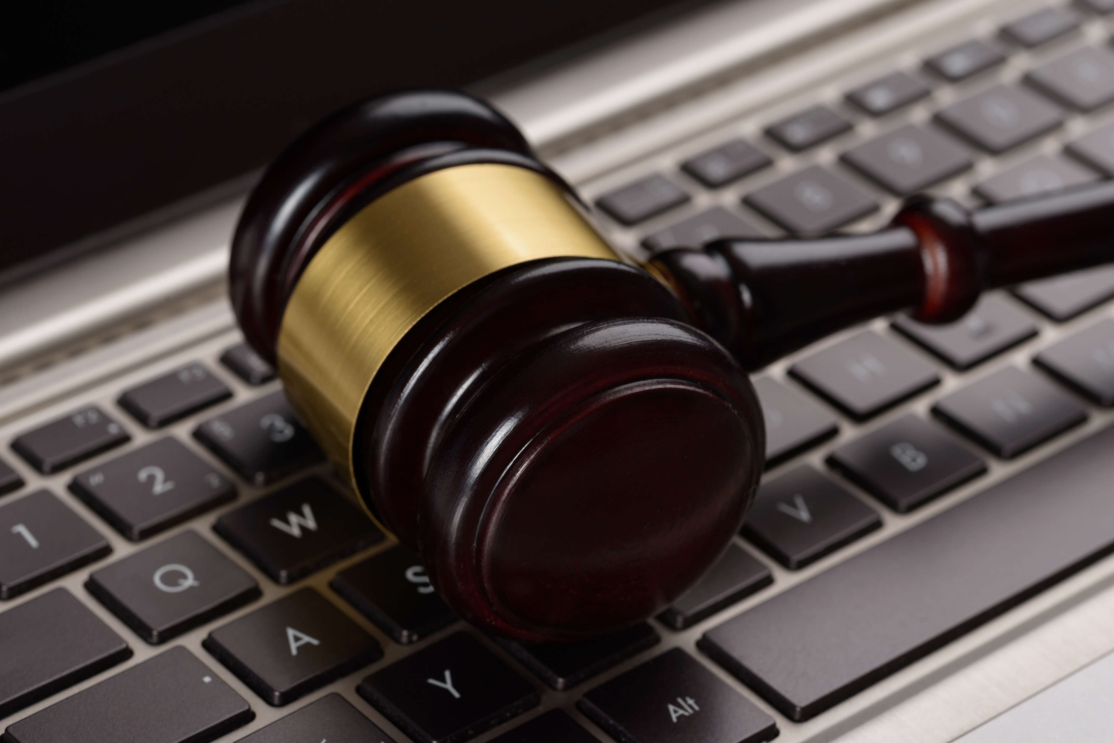 3 Reasons to Hire a Divorce Attorney in Alabama as Opposed to Online Divorce